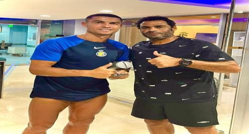 الصدفة جمعتهما وسط حراسة مشددة.. كواليس صورة عبد المنصف مع رونالدو في فندق الزمالك والنصر